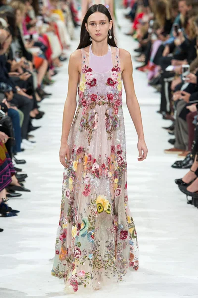 Look 73
